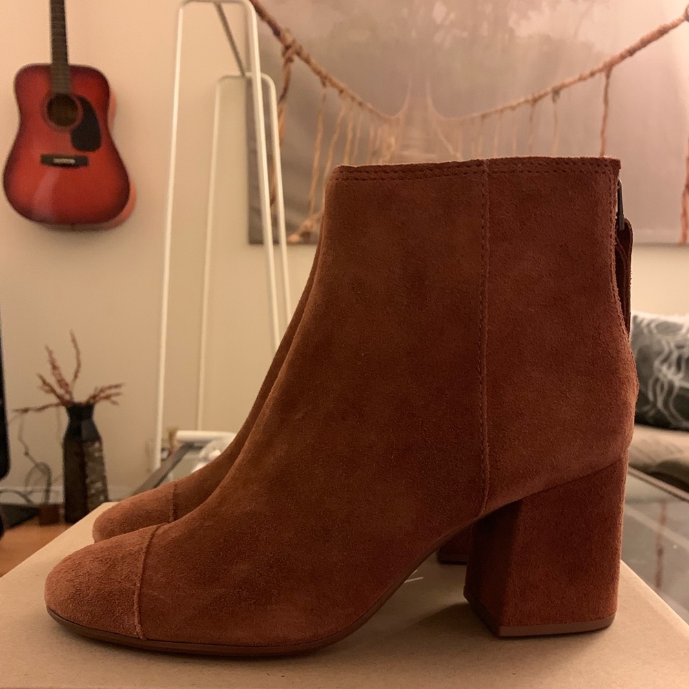 Madewell Jillian Heel Boots Suede